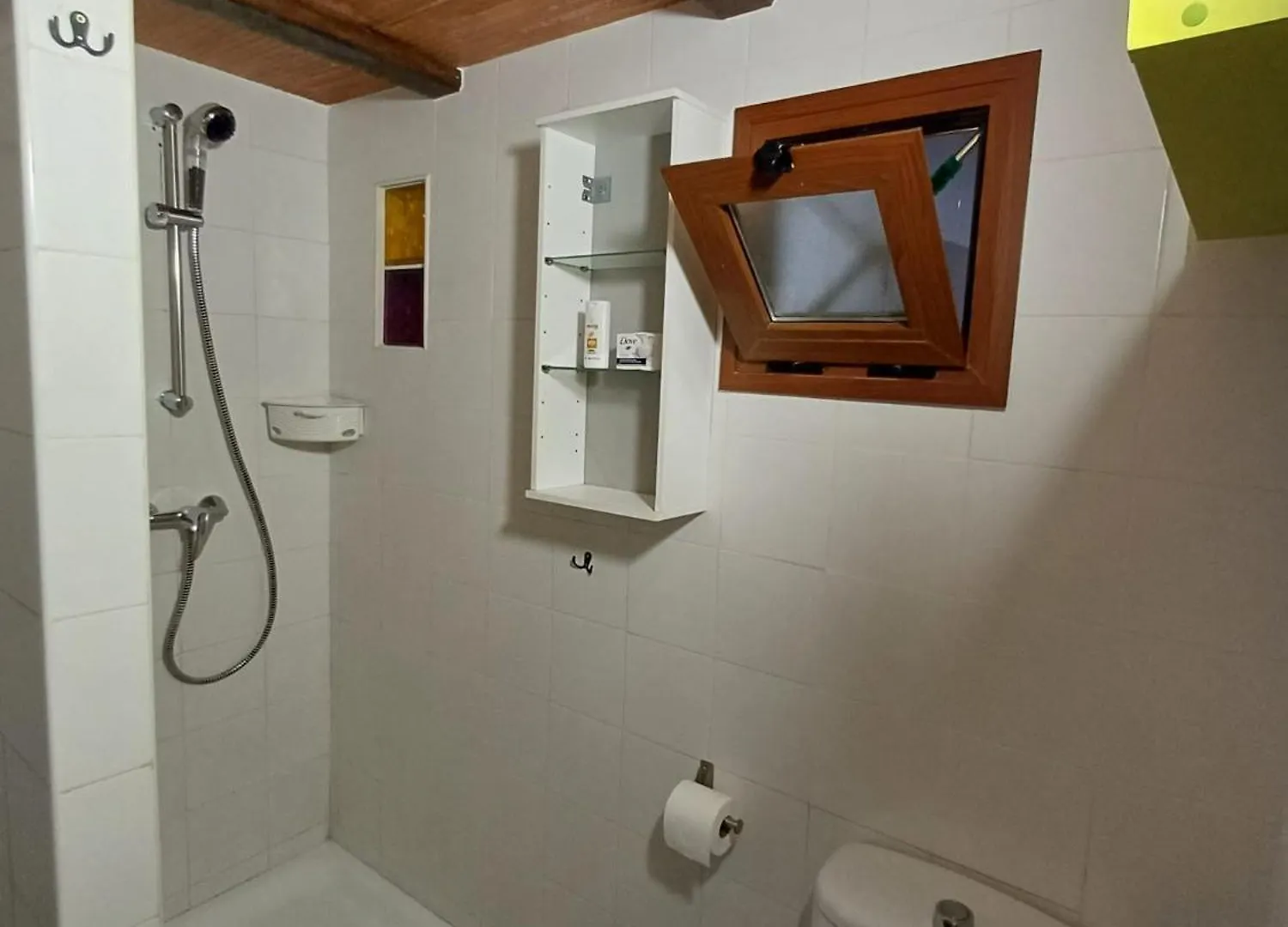 Comfy Studio In The Countryside Bonito Y Grande Estudio ألاورين ذي ر تورّي شقة